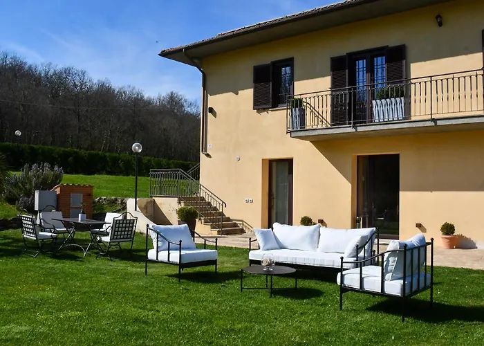 Le Scuderie Del Palio * Siena