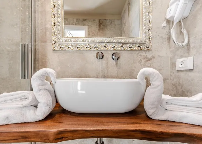 Le Scuderie Del Palio Siena