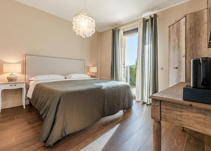 Le Scuderie Del Palio سيينا